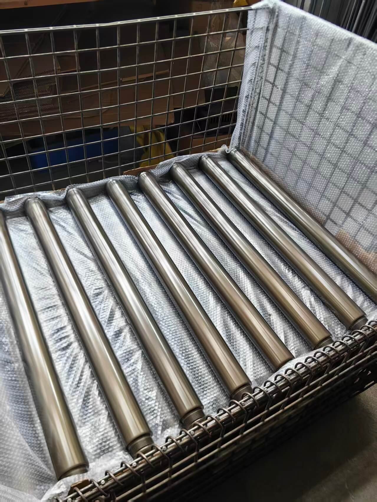 Hard Anodizing vs Regular Anodizing: How to Choose the Right Finish for Aluminum CNC Parts 12 Quality inspection of anodized CNC aluminum parts