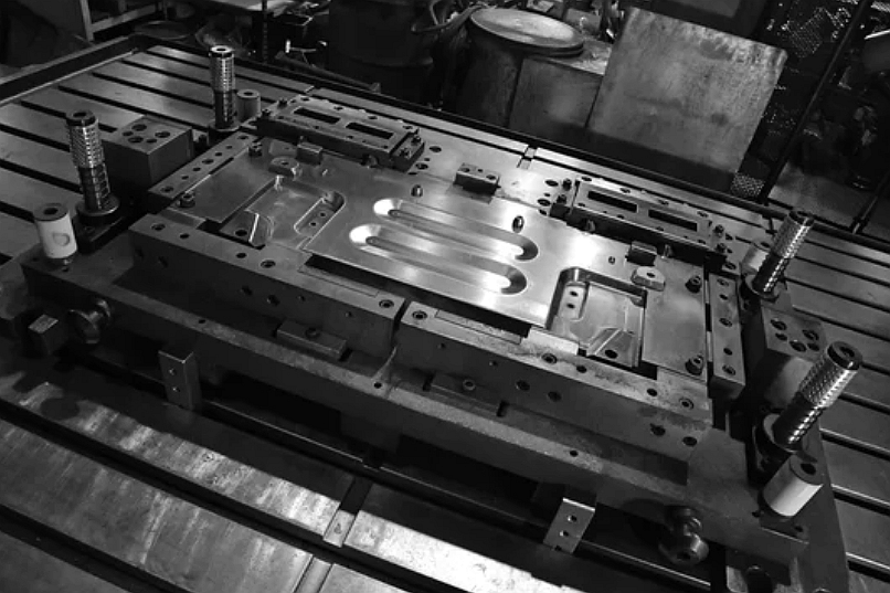 Sheet Metal Materials Selection Guide 9 Metal material products for sheet metal and CNC manufacturing