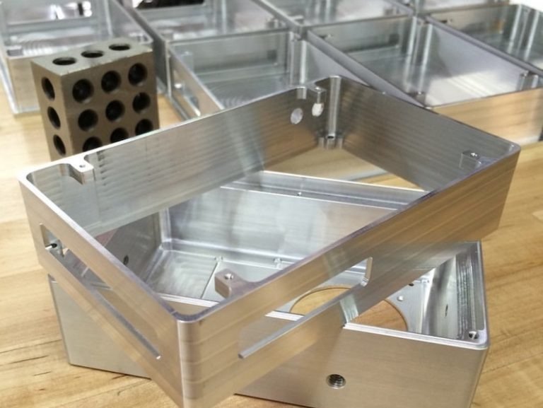 Custom aluminum enclosure CNC parts from prototype to small batch production
